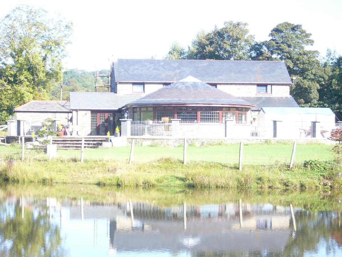 The Countryman Inn Llantrisant  Exterior foto